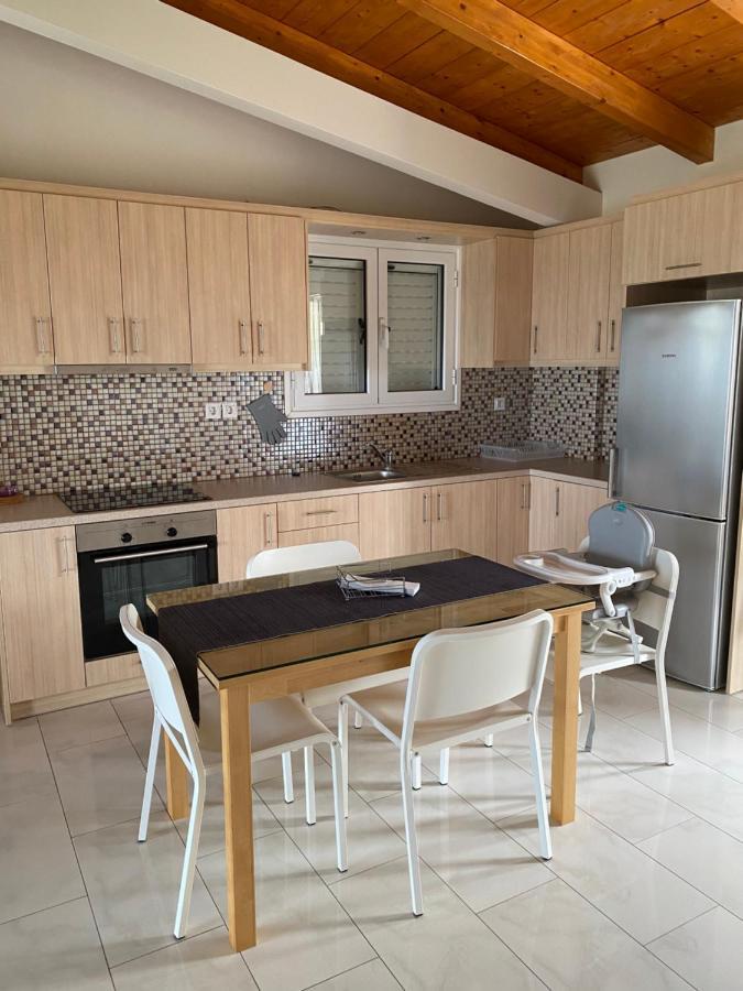 Endless Seaview Apartment B อาลีเกส ภายนอก รูปภาพ